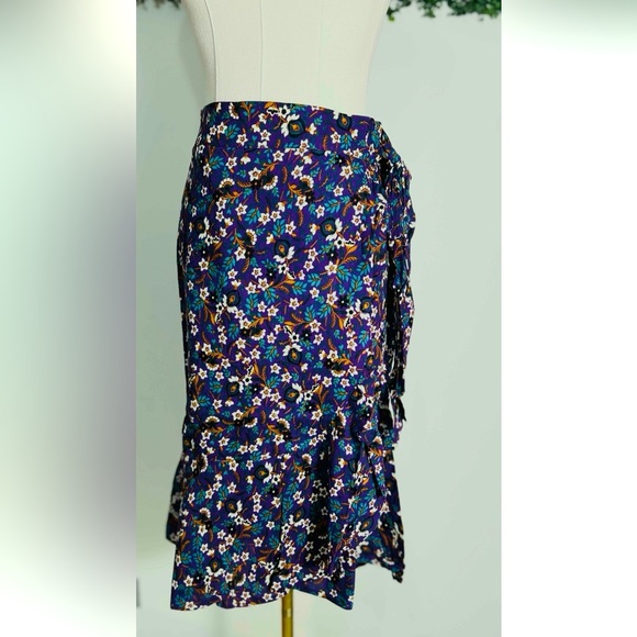 Band Of The Free LINAELLE PURPLE FLORAL WRAP SKIRT Size Small - Picture 4 of 12